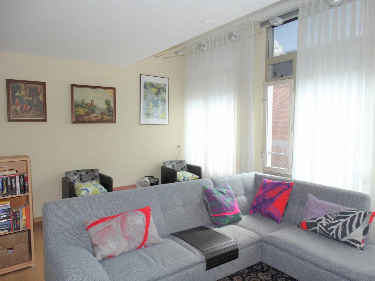 Gemeubileerd 3-kamerappartement in Uilenburg - Afbeelding 6