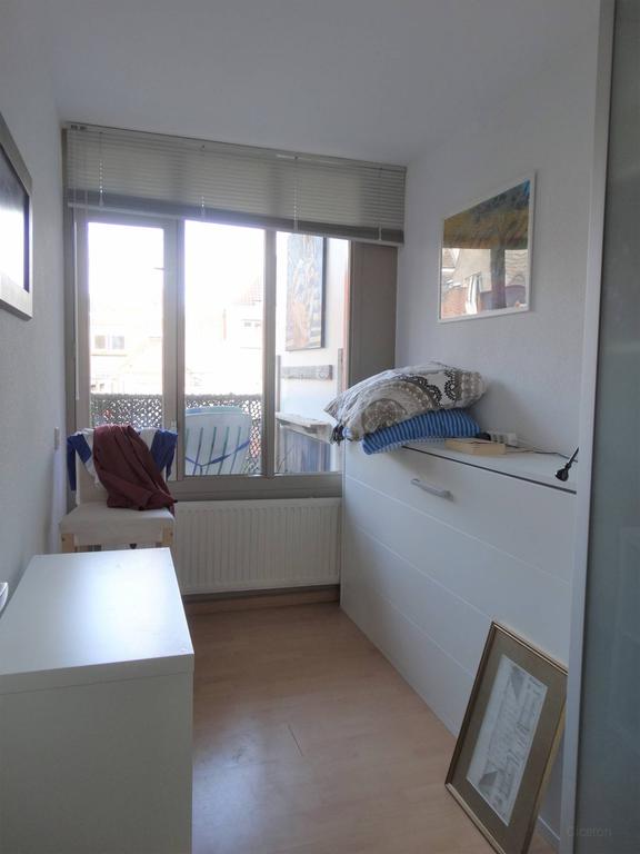 Gemeubileerd 3-kamerappartement in Uilenburg - Afbeelding 10