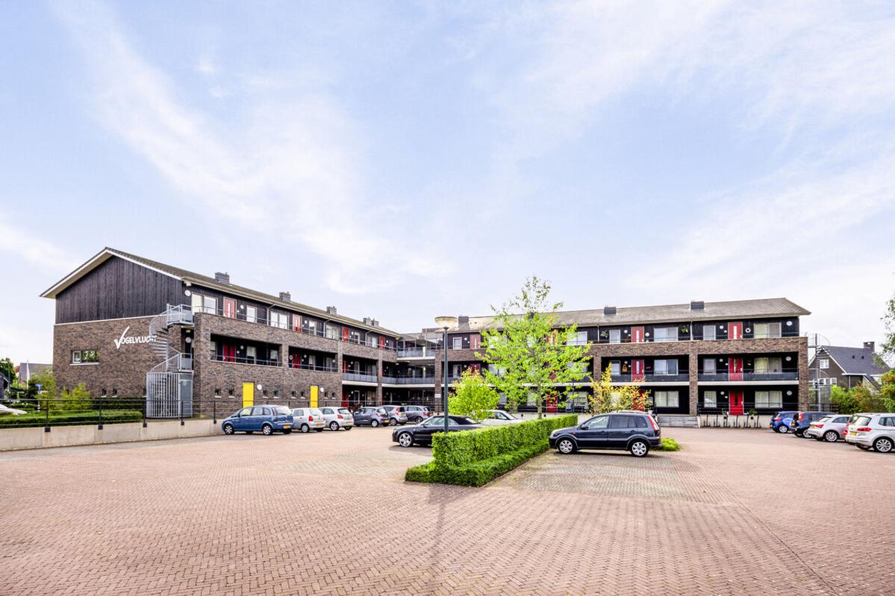 Energy-efficient 55+ apartment with balcony - Image 5