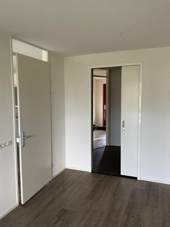 Energy-efficient 55+ apartment with balcony - Image 7