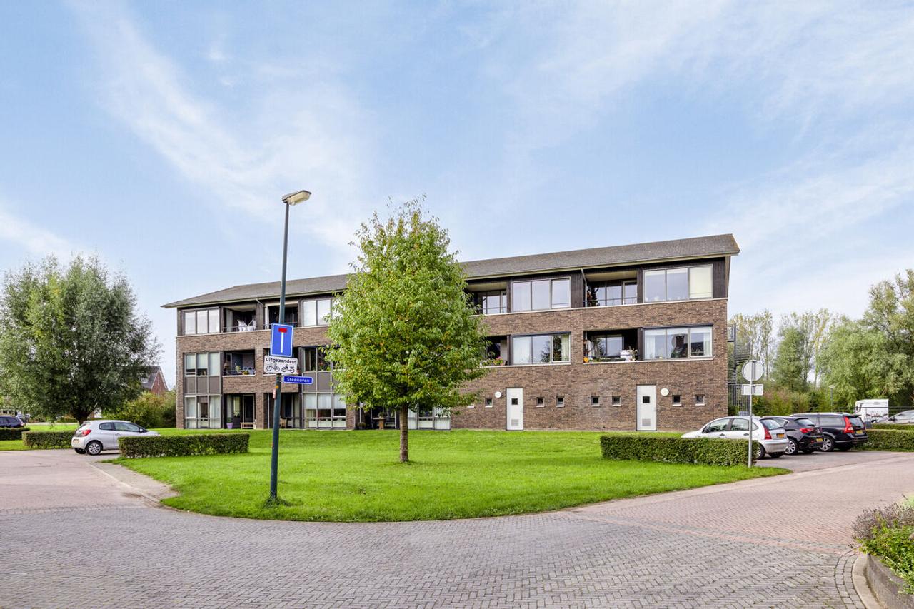 Energy-efficient 55+ apartment with balcony - Image 14