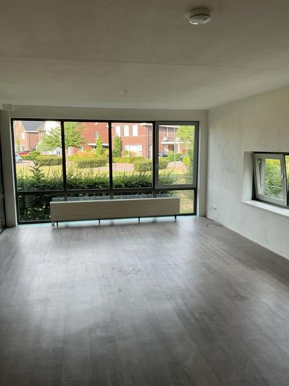 Energy-efficient 55+ apartment with balcony - Image 16