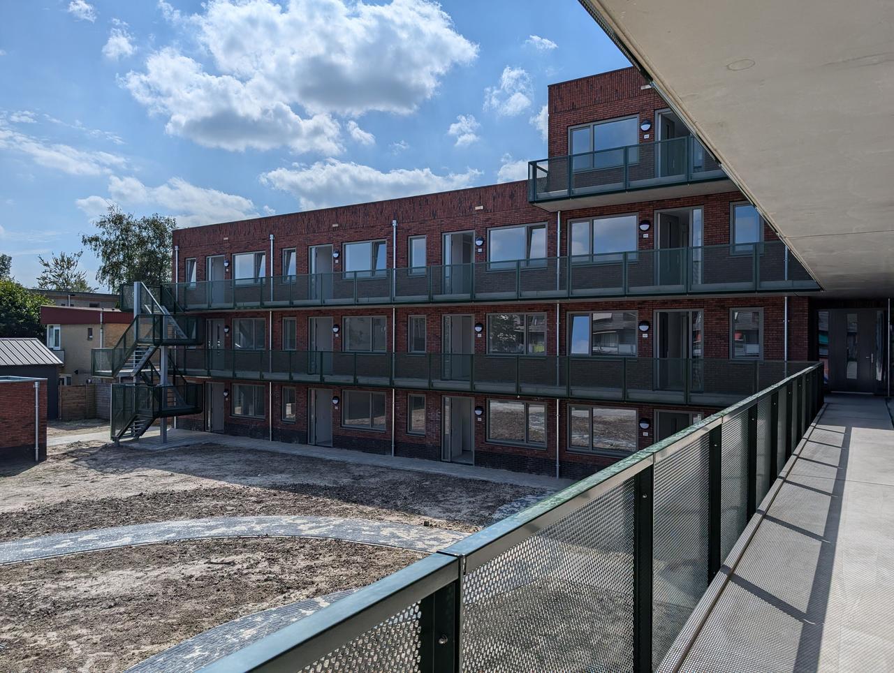 Energiezuinig appartement met terras in Drachten - Afbeelding 2