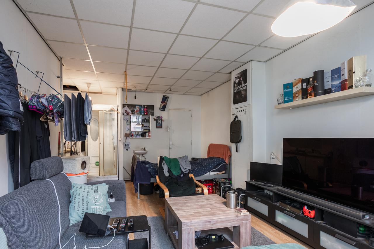 26 m² met eigen keuken en douche - Afbeelding 2