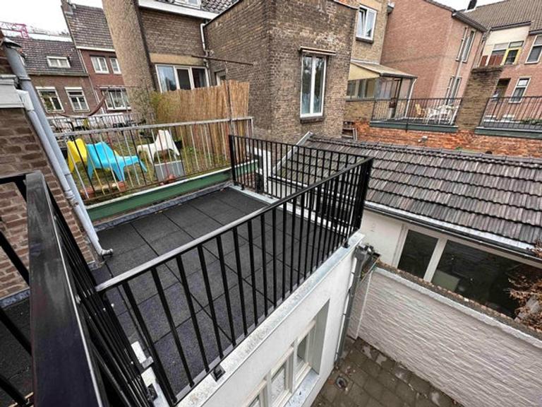 68 m² met twee slaapkamers en werkkamer - Afbeelding 16