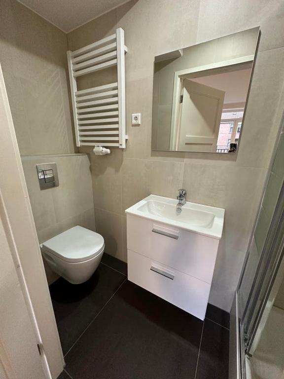 68 m² met twee slaapkamers en werkkamer - Afbeelding 18