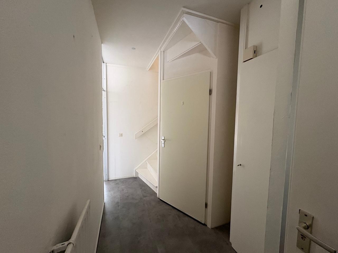 110 m² met drie slaapkamers en buitenruimte - Afbeelding 7