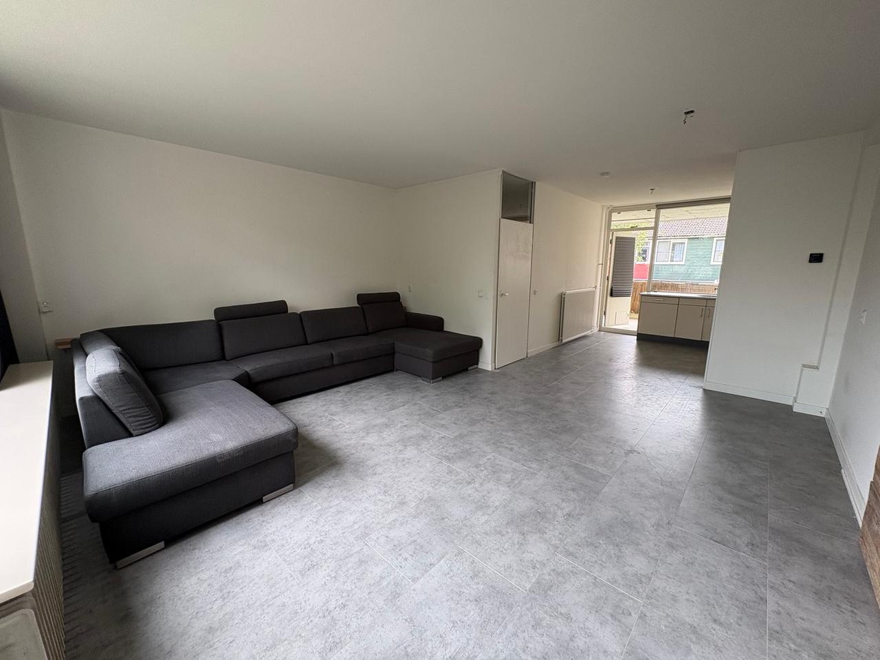 110 m² met drie slaapkamers en buitenruimte - Afbeelding 13