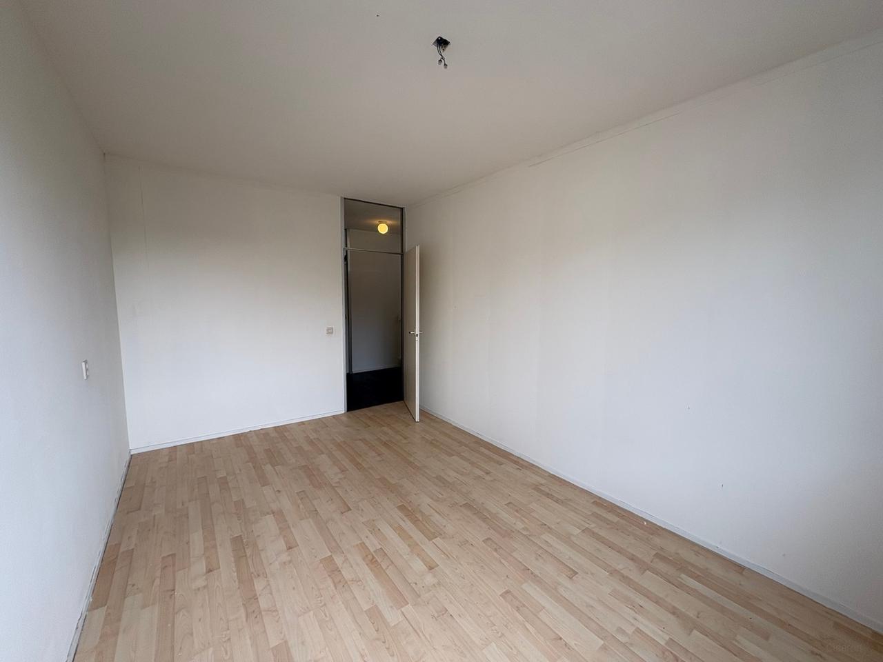 110 m² met drie slaapkamers en buitenruimte - Afbeelding 25
