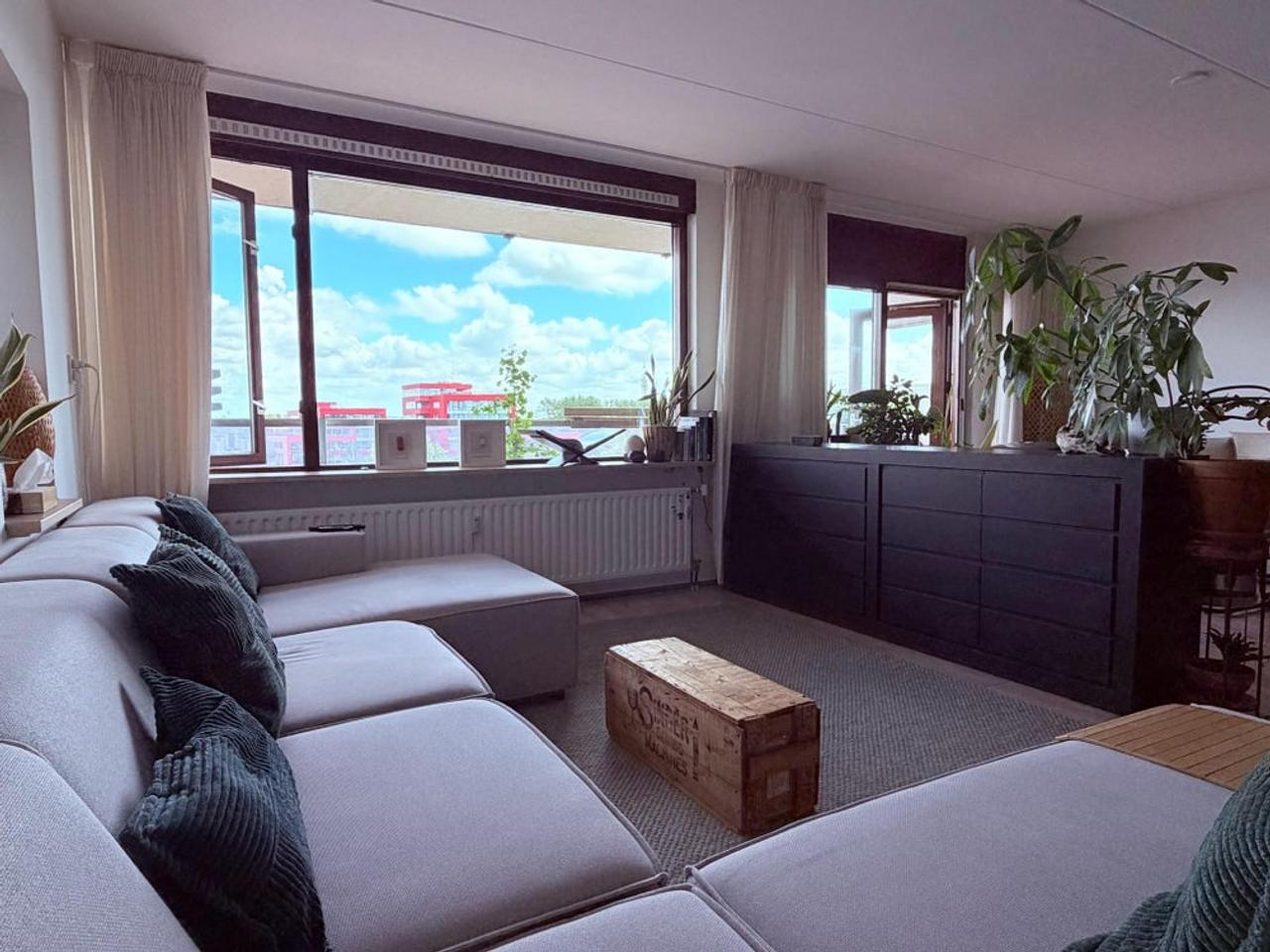 Aan het Spaarne met balkon en privéparking - Afbeelding 1