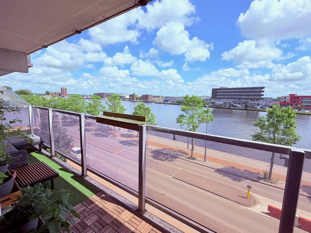 Aan het Spaarne met balkon en privéparking - Afbeelding 5