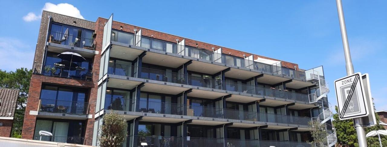 Lichte loft met balkon nabij Tilburg centrum - Afbeelding 2