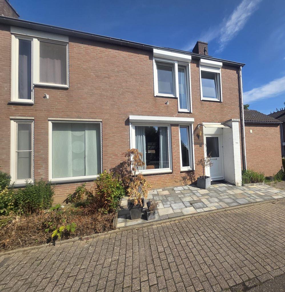 111 m² woonhuis met tuin in De Heeg - Afbeelding 2