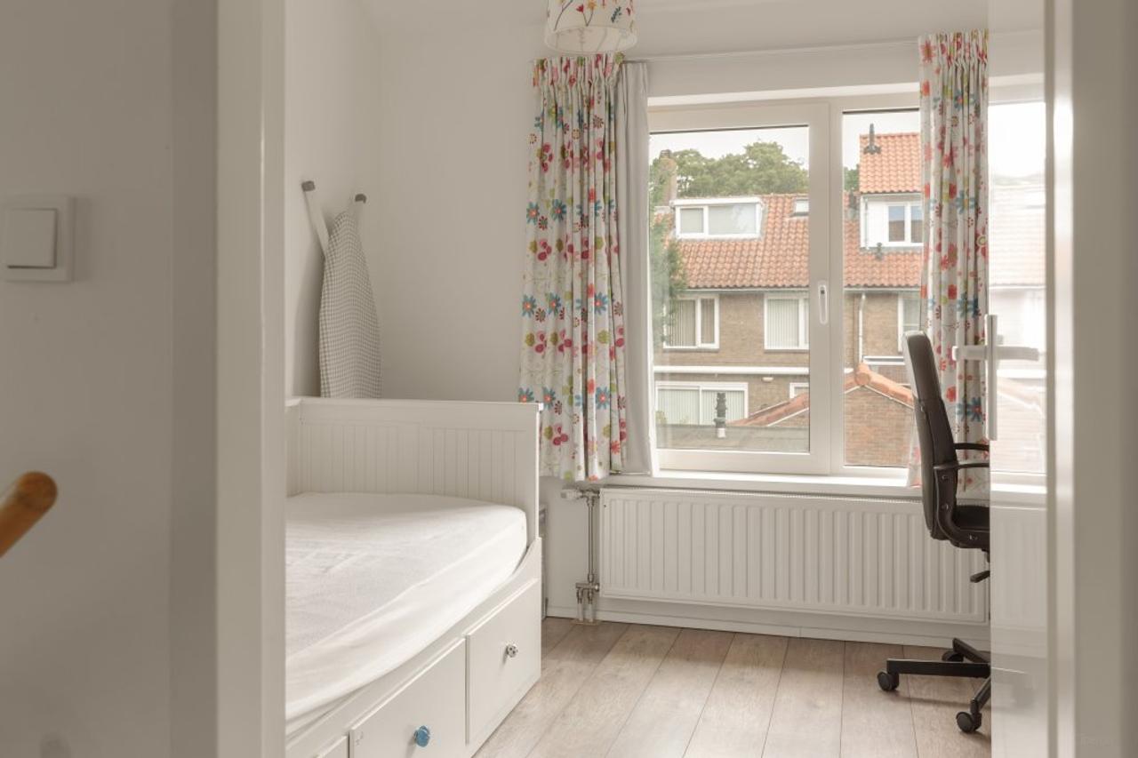 144 m² corner house with garden in Elsrijk - Image 22