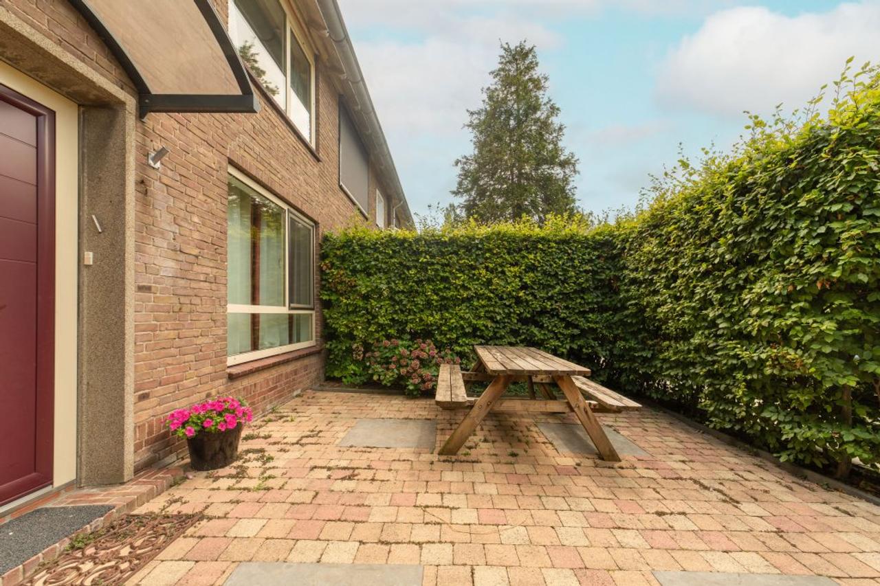 144 m² corner house with garden in Elsrijk - Image 24