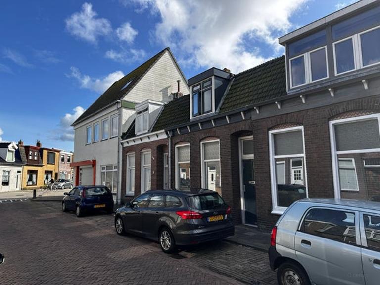 Four-bedroom home in Visbuurt - Image 14
