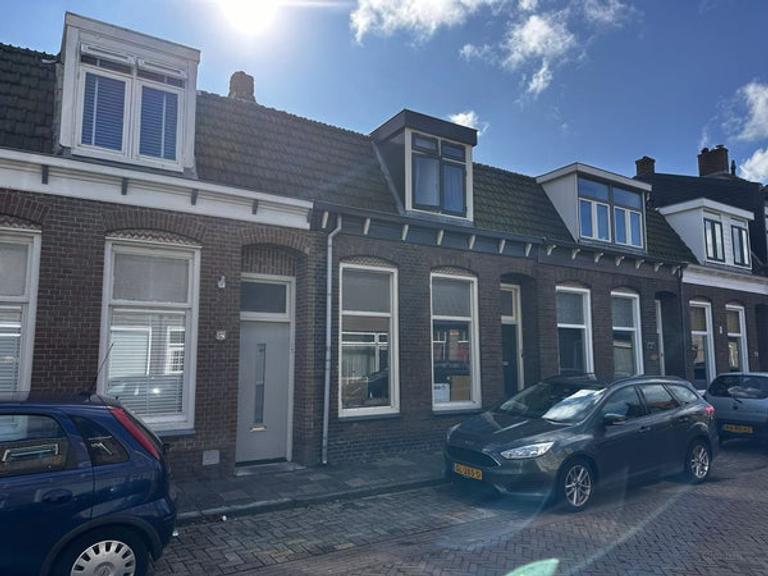 Four-bedroom home in Visbuurt - Image 15