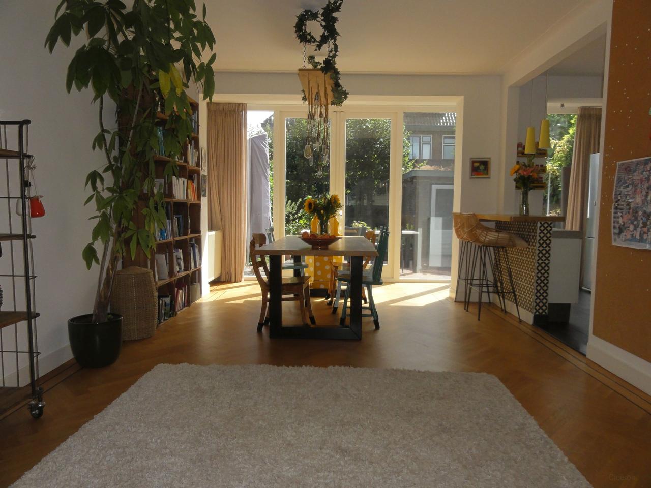 5-Bedroom Townhouse in Oud Oegstgeest - Image 4