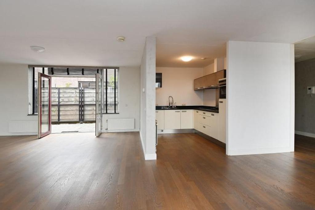 135 m² en drie slaapkamers in hartje Eindhoven - Afbeelding 2
