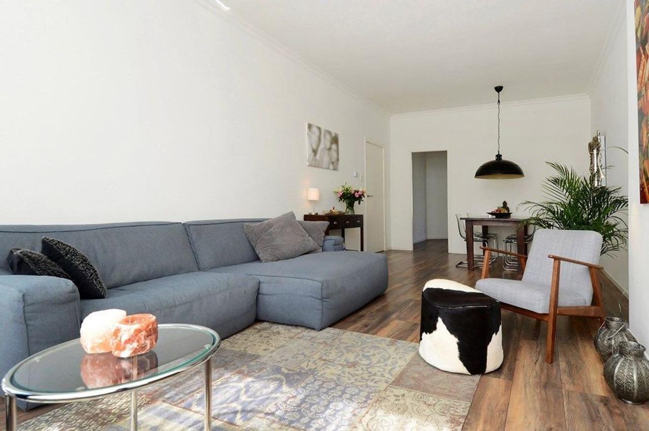 109 m² bovenwoning met 3 slaapkamers - Afbeelding 1