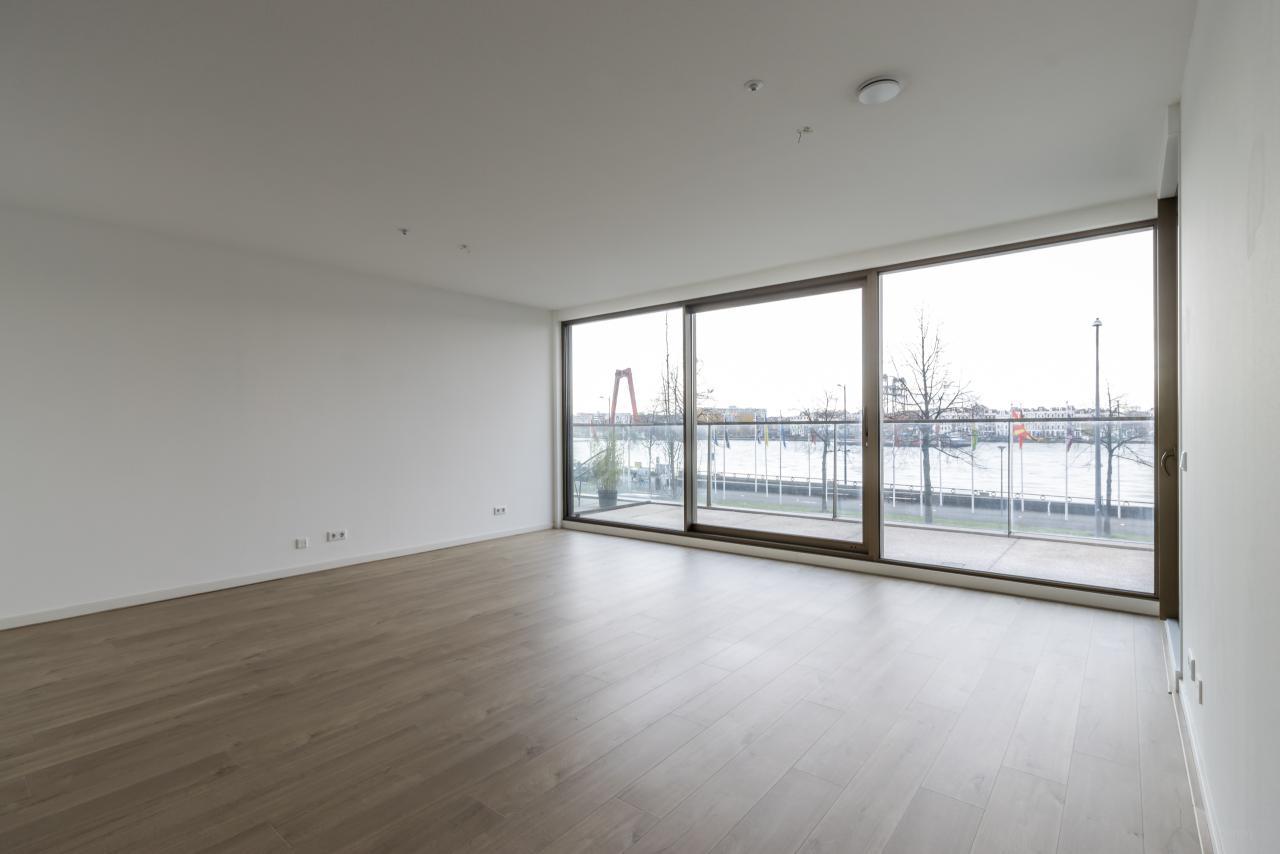 Balkon op de 10e etage aan de Boompjes - Afbeelding 9
