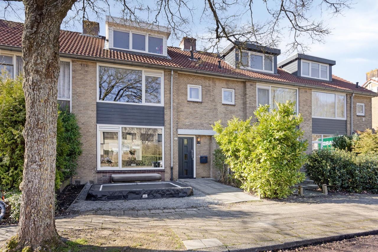 130 m² familiehuis met vier slaapkamers - Afbeelding 1