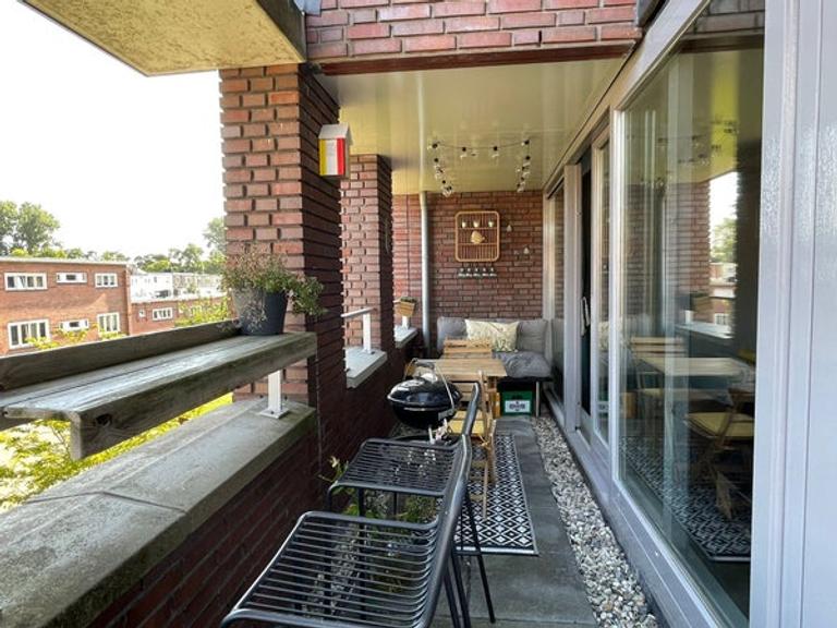 82 m² met balkon en eigen parkeerplaats - Afbeelding 9