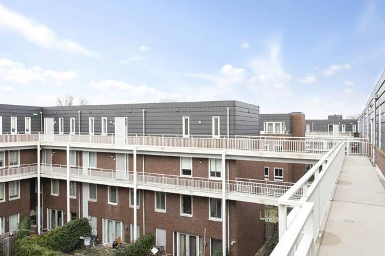 82 m² met balkon en eigen parkeerplaats - Afbeelding 18