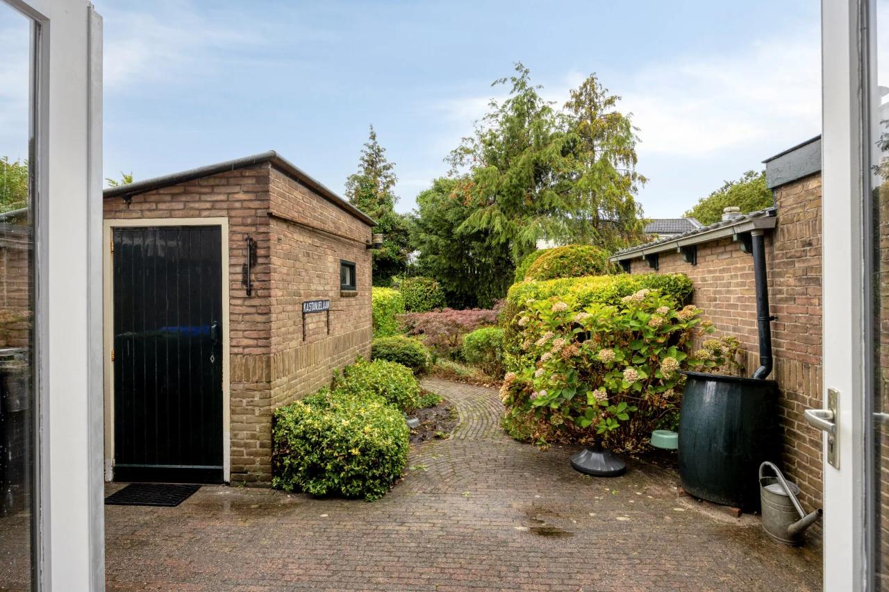 Furnished home with garden in Leiderdorp - Image 9