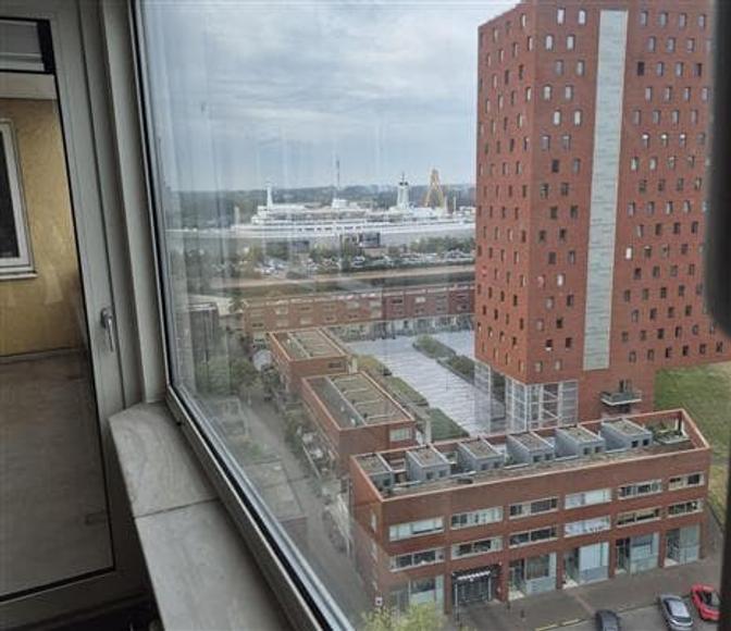 Wonen op 13 hoog met uitzicht over het water - Afbeelding 2