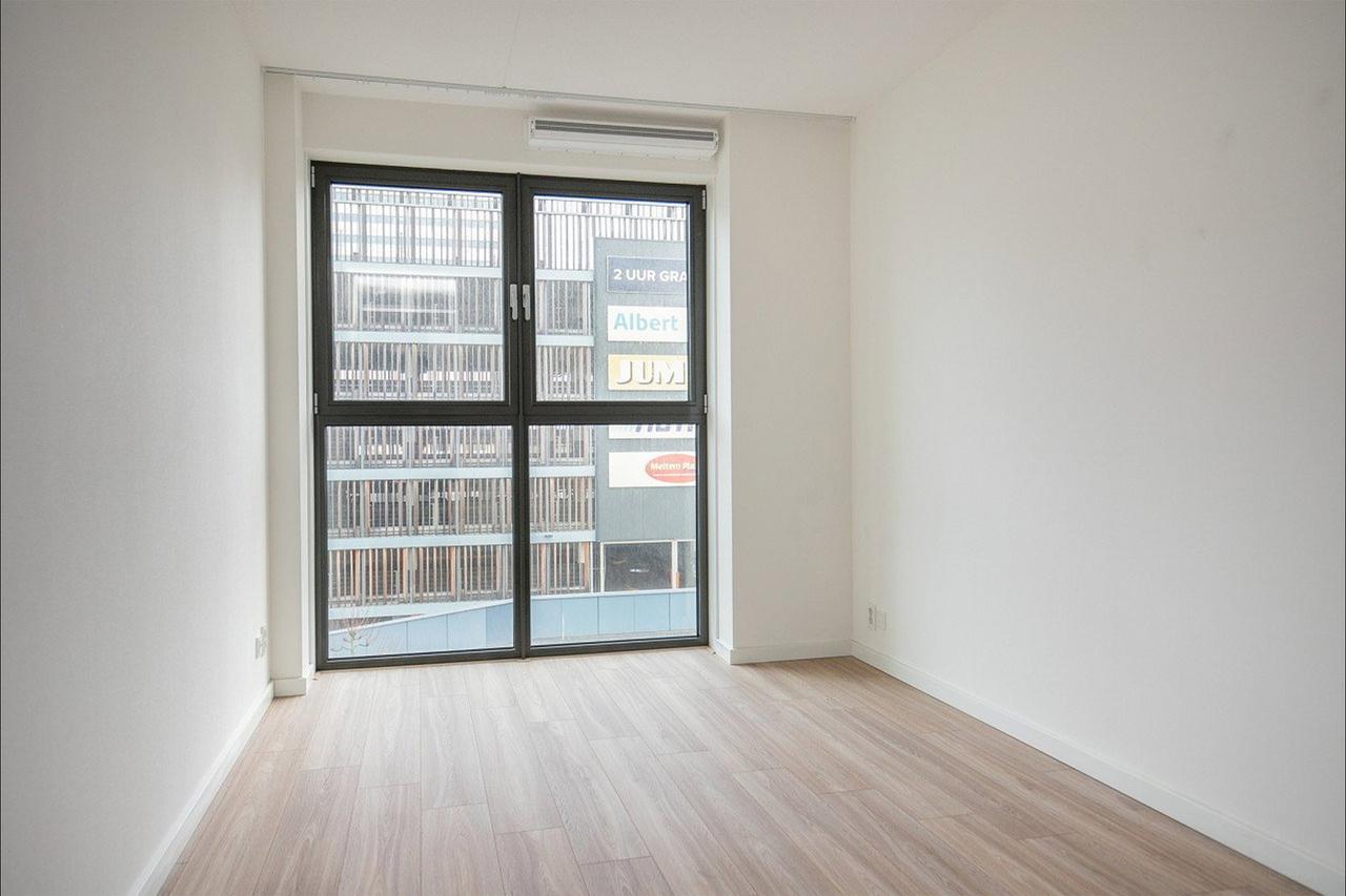 Licht 3-kamerappartement met balkon - Afbeelding 10