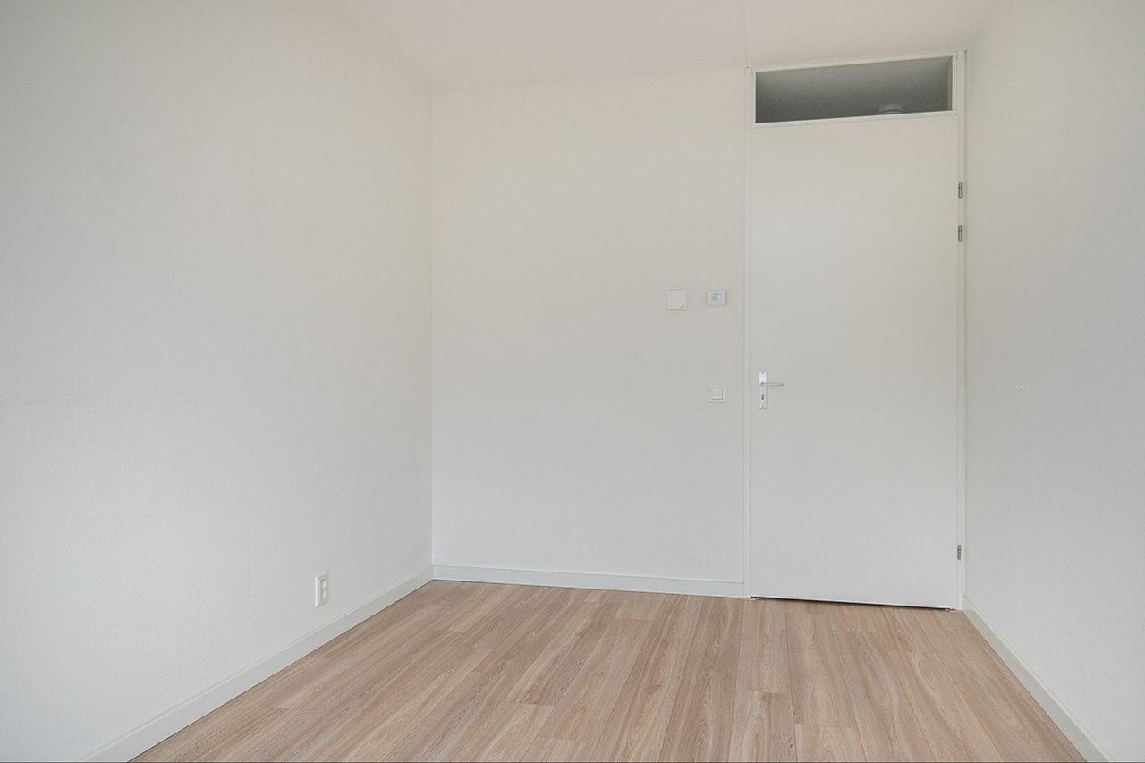 Licht 3-kamerappartement met balkon - Afbeelding 11