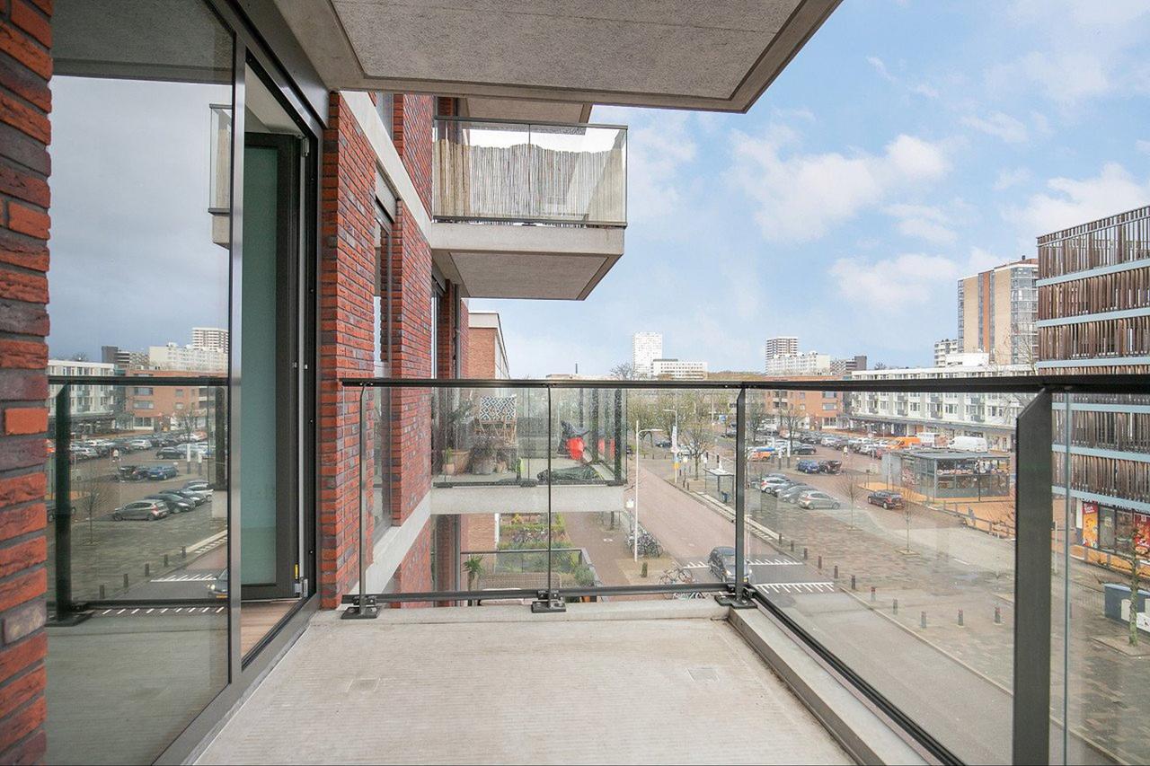 Licht 3-kamerappartement met balkon - Afbeelding 15