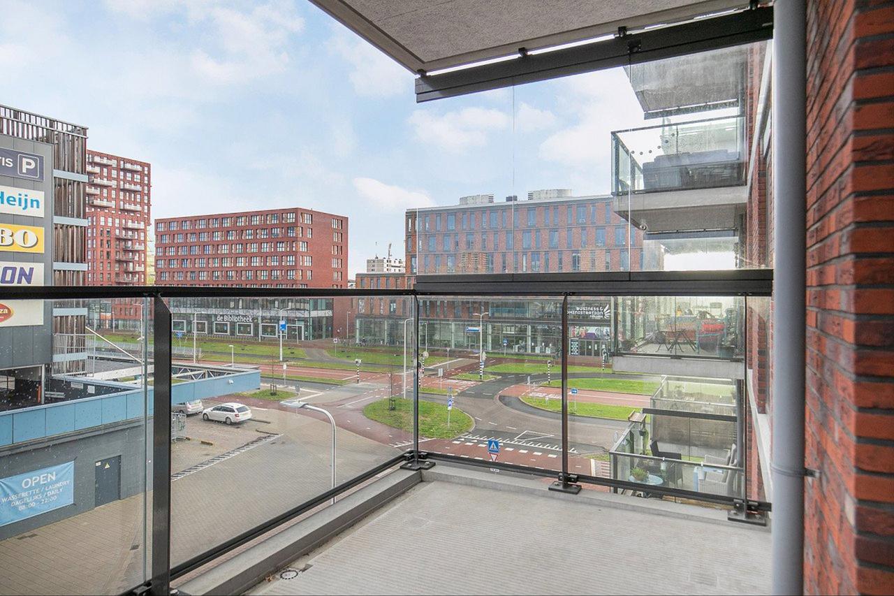 Licht 3-kamerappartement met balkon - Afbeelding 16
