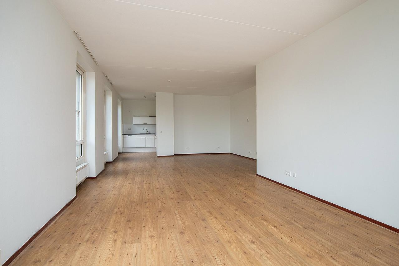 103 m² with two bedrooms by the Amstel - Image 3
