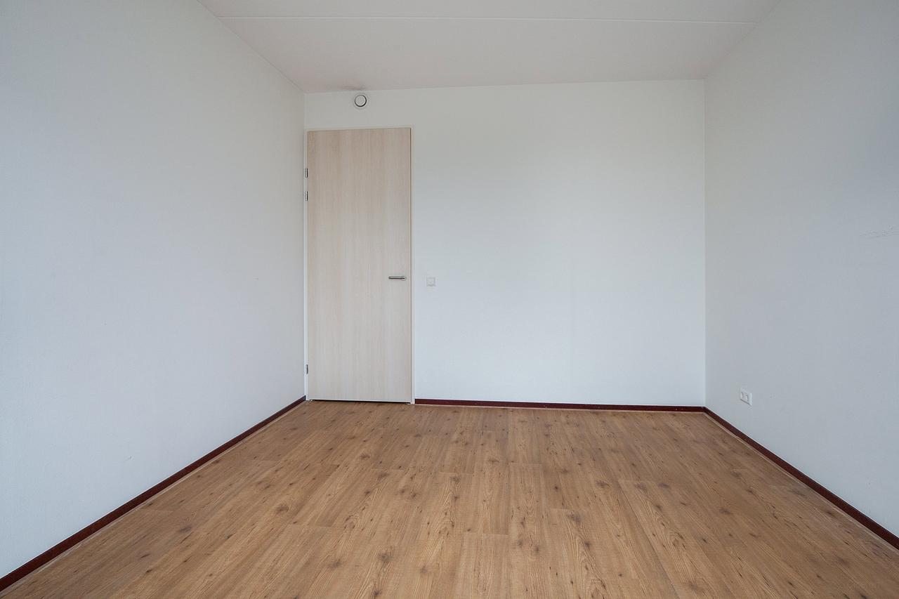 103 m² with two bedrooms by the Amstel - Image 8