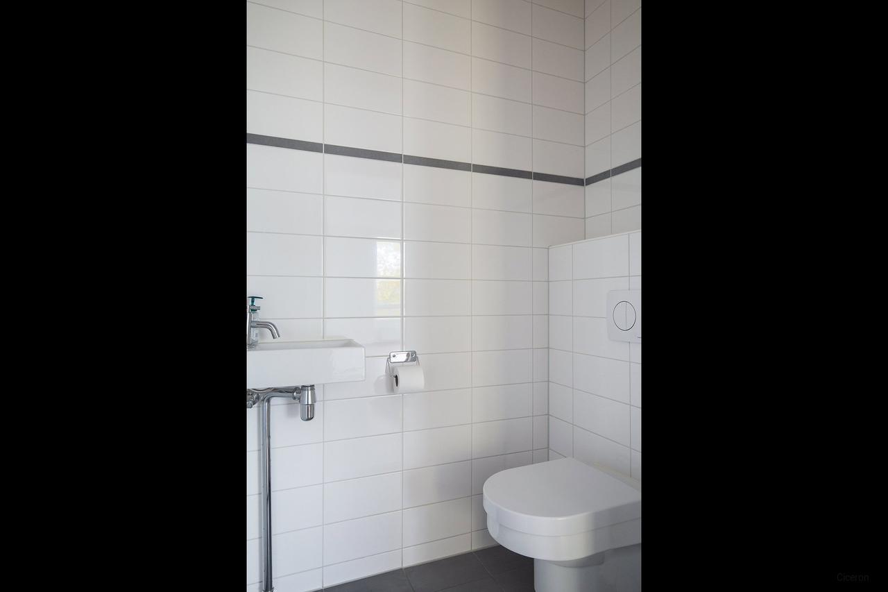 103 m² with two bedrooms by the Amstel - Image 12