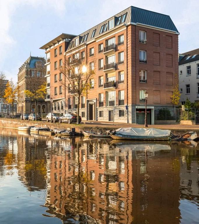 103 m² with two bedrooms by the Amstel - Image 24