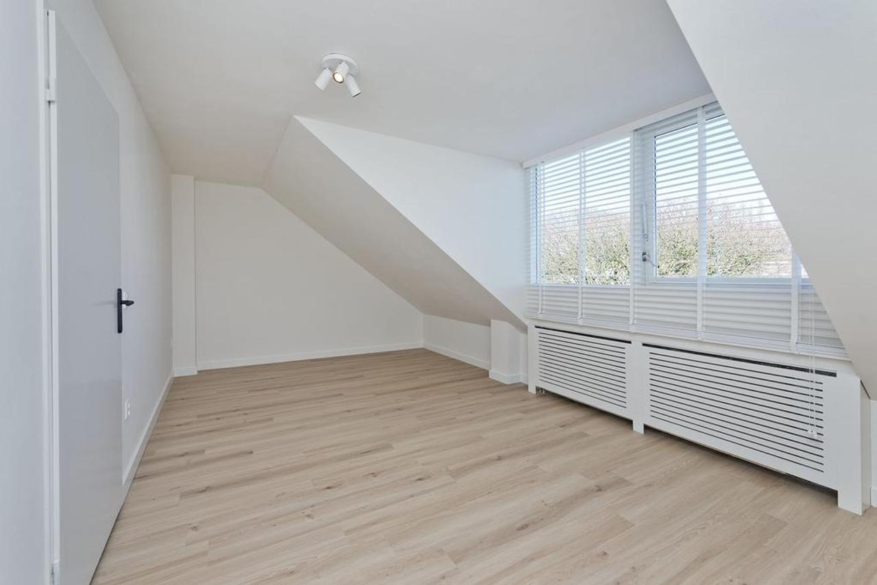142 m² hoekwoning met vijf slaapkamers - Afbeelding 11
