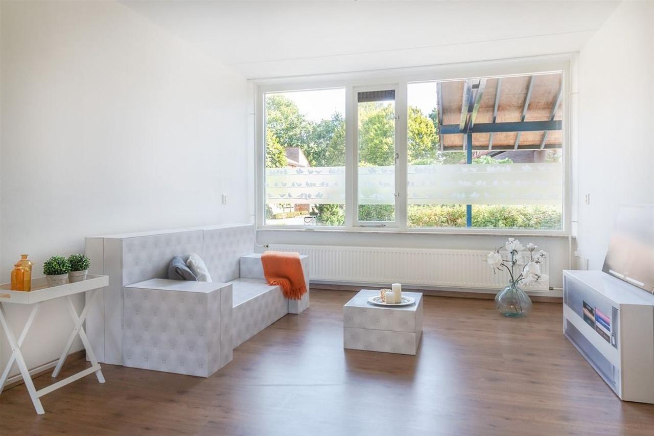 Rustig wonen met carport en drie slaapkamers - Afbeelding 3