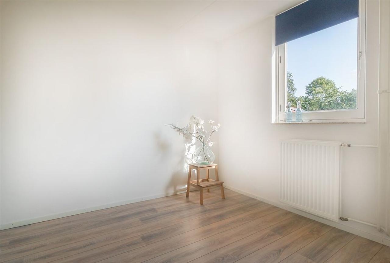 Rustig wonen met carport en drie slaapkamers - Afbeelding 9