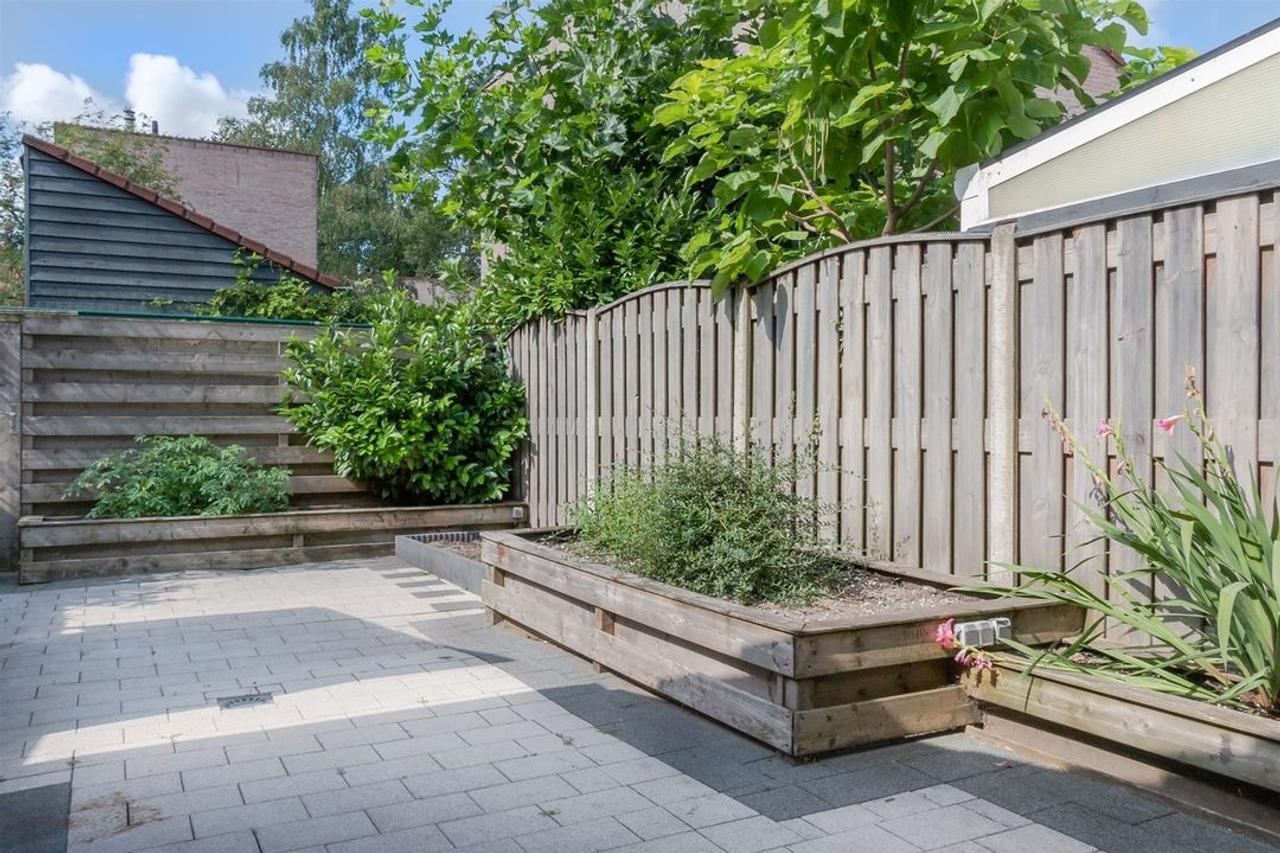 Rustig wonen met carport en drie slaapkamers - Afbeelding 16