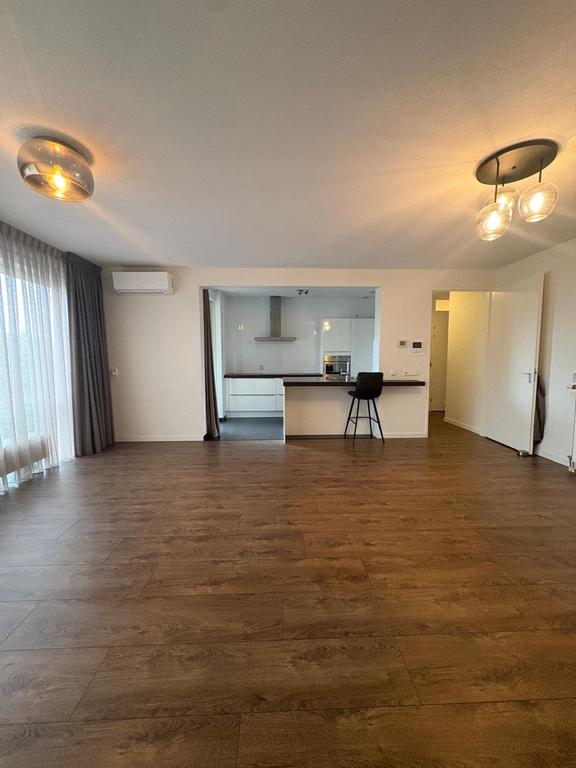 90 m² wonen met balkon in Osdorp - Afbeelding 8