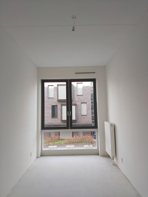 76 m² and Two Bedrooms in Amsterdam South - Image 7