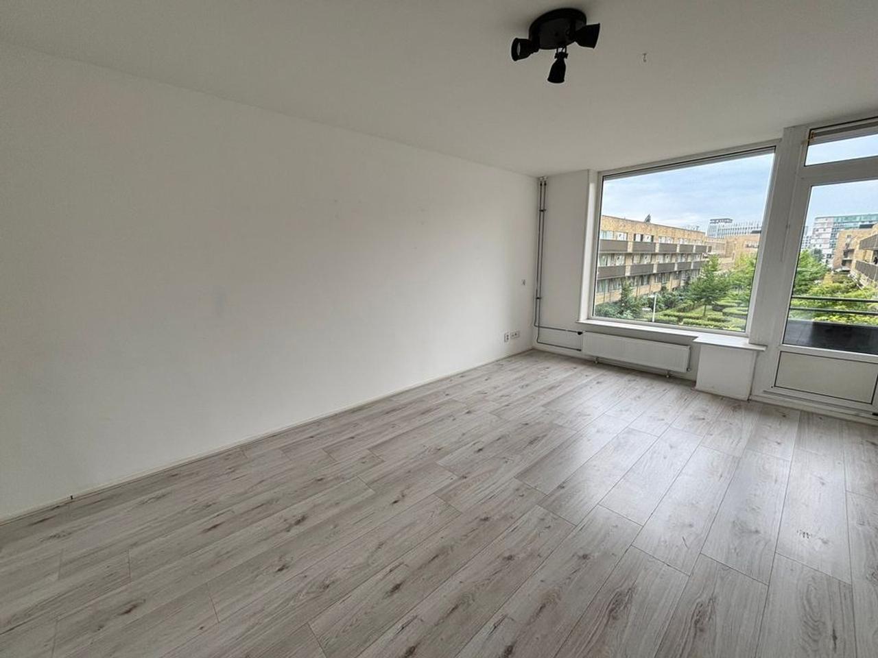 63 m² and two bedrooms in De Kolenkit - Image 1