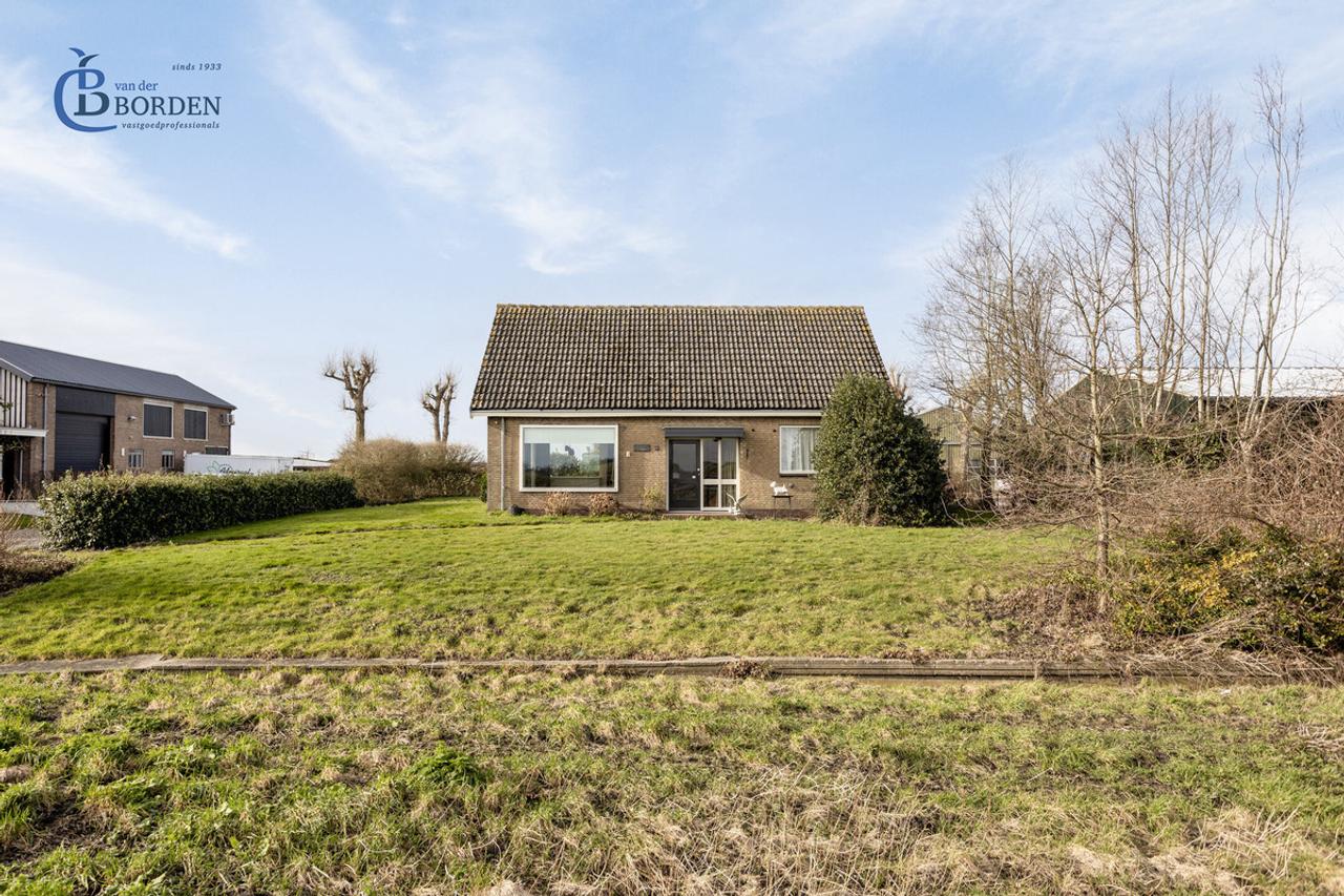 Open Views and 130 m² in Akersloot - Image 1