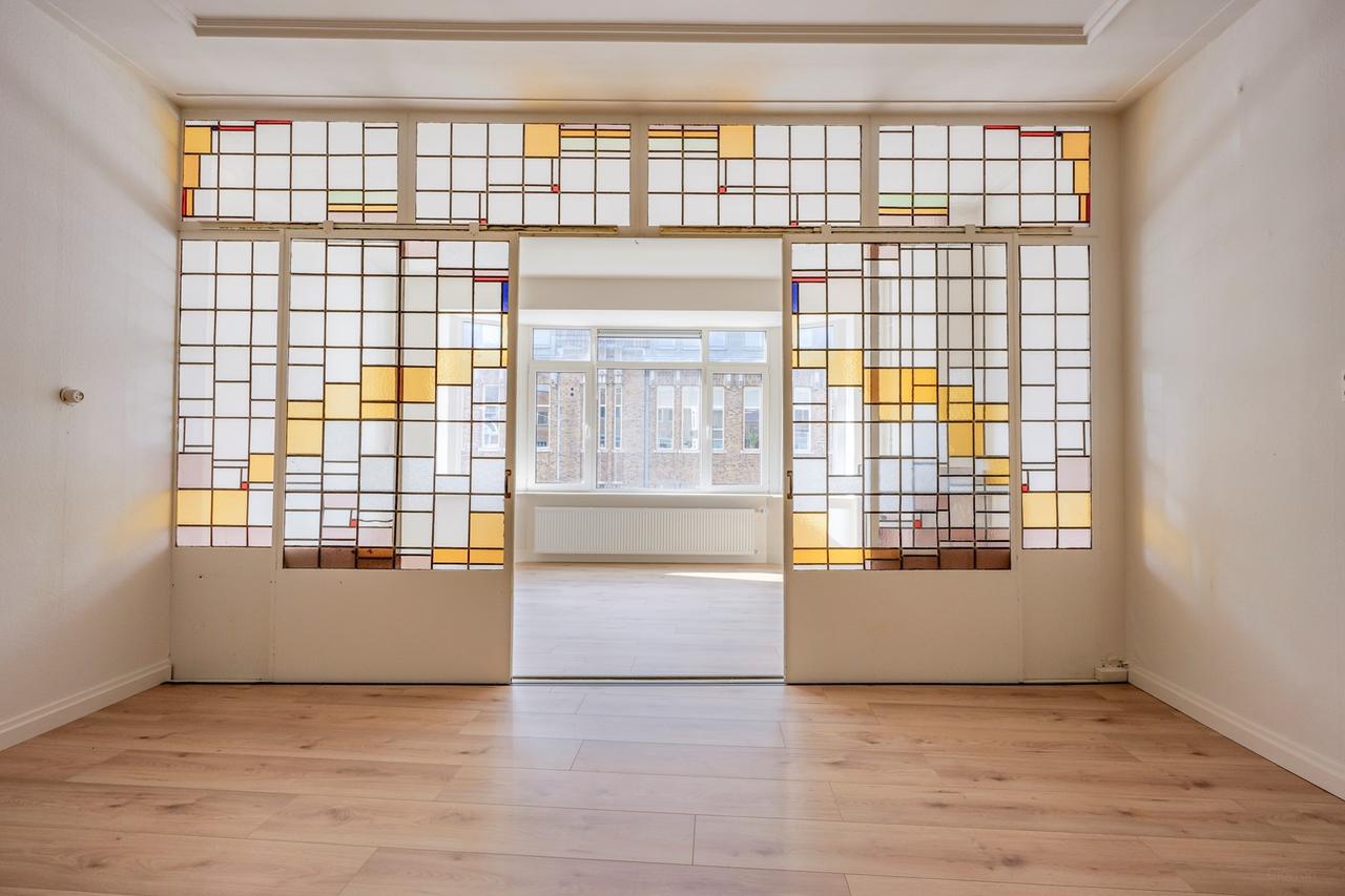 Centraal wonen met balkon en 2 slaapkamers - Afbeelding 2