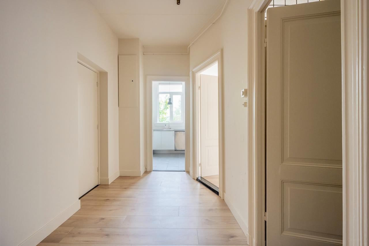 Centraal wonen met balkon en 2 slaapkamers - Afbeelding 8