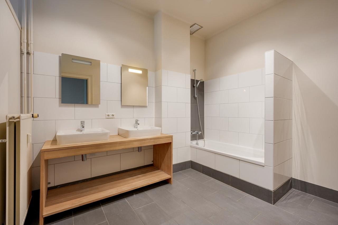 Centraal wonen met balkon en 2 slaapkamers - Afbeelding 16