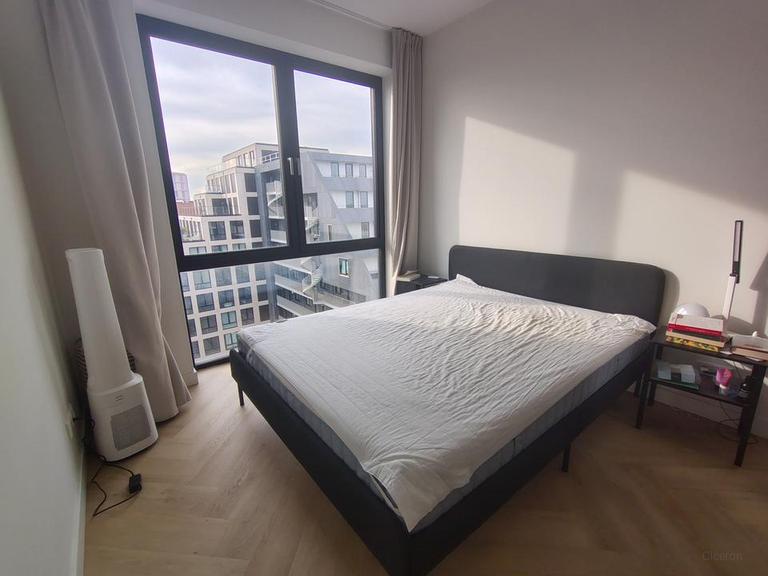 Licht appartement met loggia in Hyde Park - Afbeelding 7